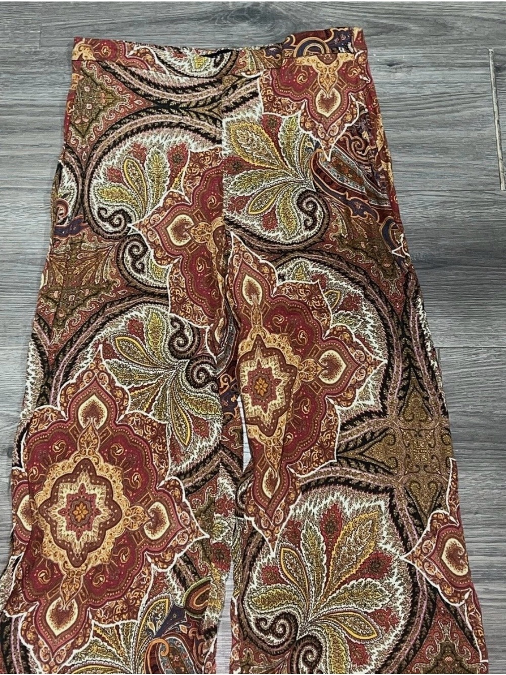 Zara Women’s Paisley Print Wide-Leg Skirt — Red Multi